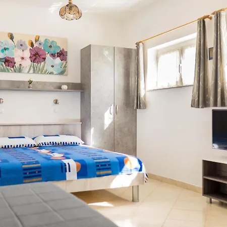 Für 2 Personen Ca 25 Qm In Njivice, Kvarner Bucht Krk Apartment Njivice